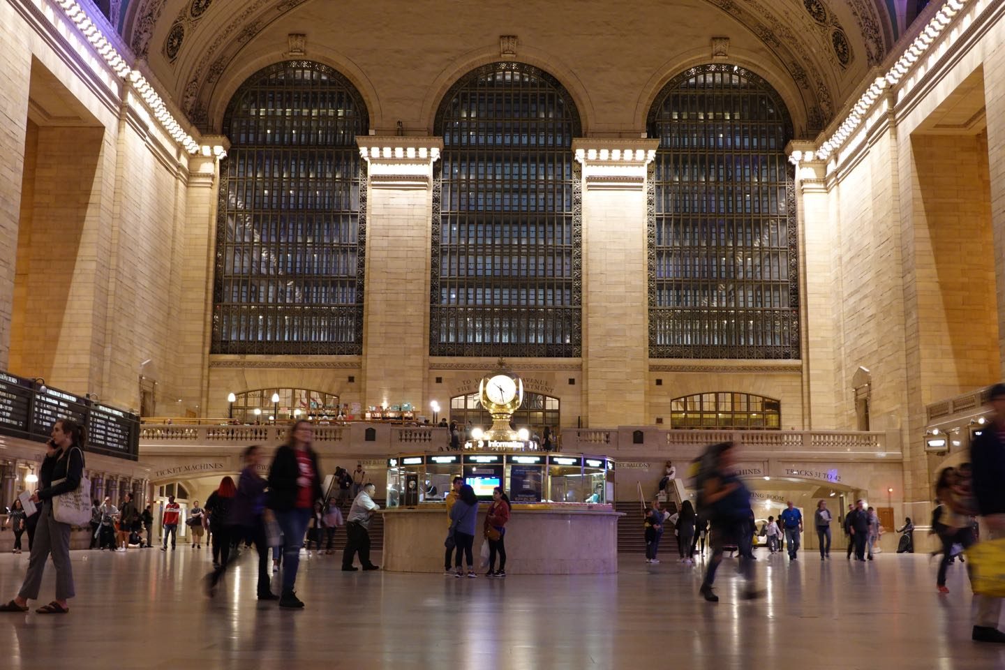 Dentro de Grand Central Terminal